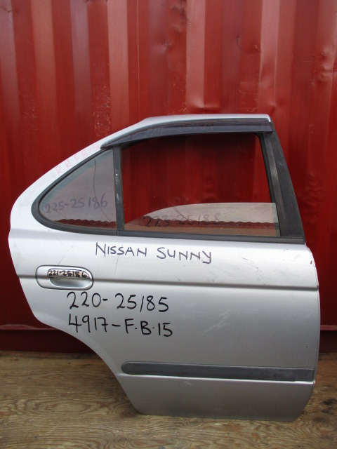 Used Nissan Sunny DOOR GLASS REAR RIGHT
